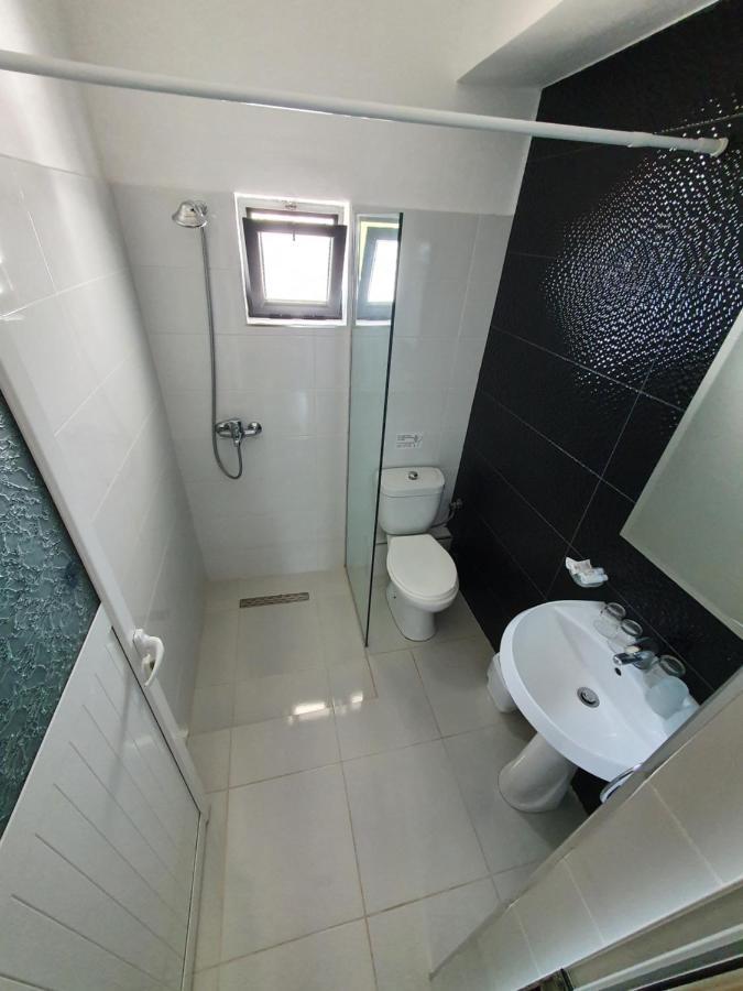 Aloha 3* Sarandë