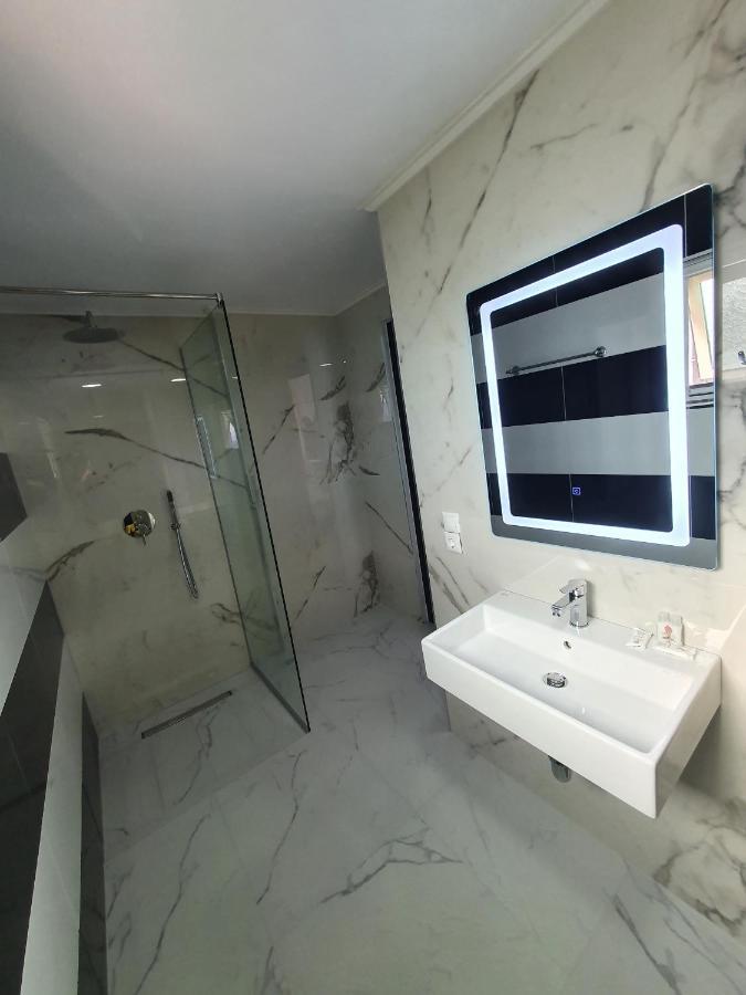 Aloha 3* Sarandë
