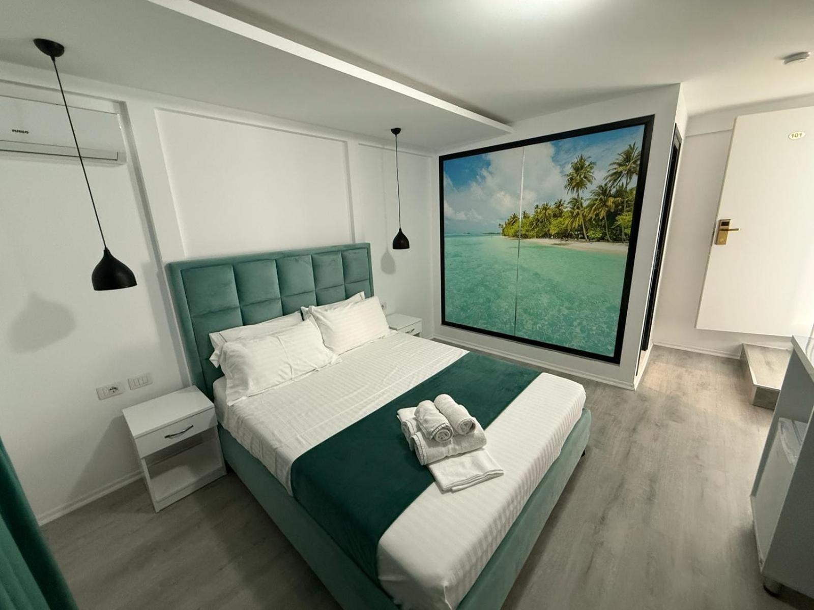Hotel Aloha